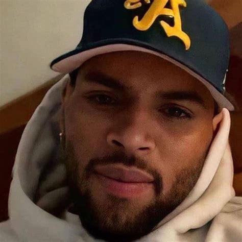 chris brown leaked nudes|Chris Brown cria perfil em site adulto e primeira foto vaza na web